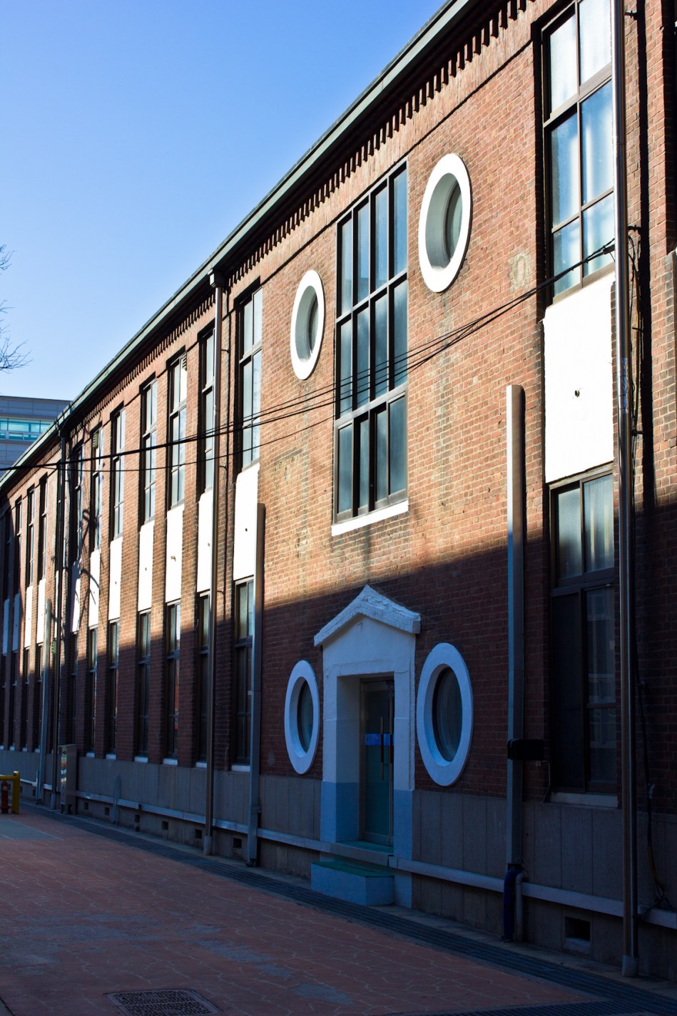 samseong elementary school back