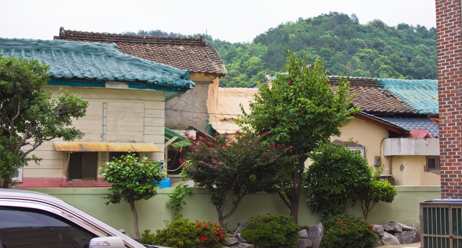 miryang cinder block reinforced building