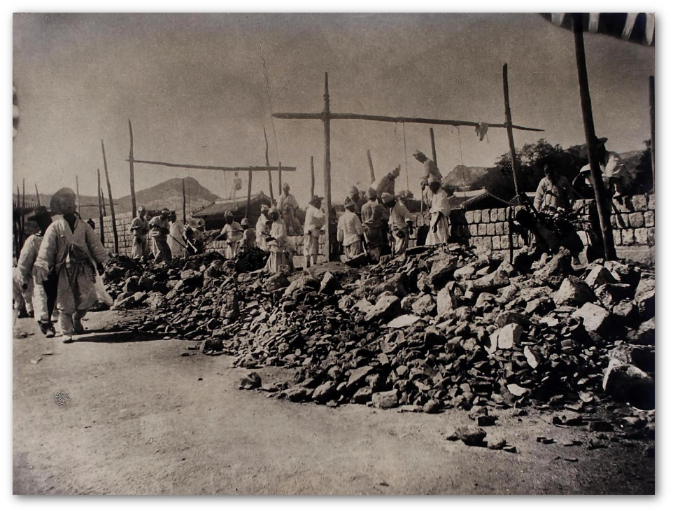 The Life and Times of Harry Chang: Builders in Early Modern Korea ...